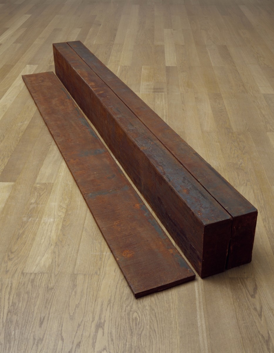 <b>Richard Serra, Duplicate (cut piece), 1970</b>